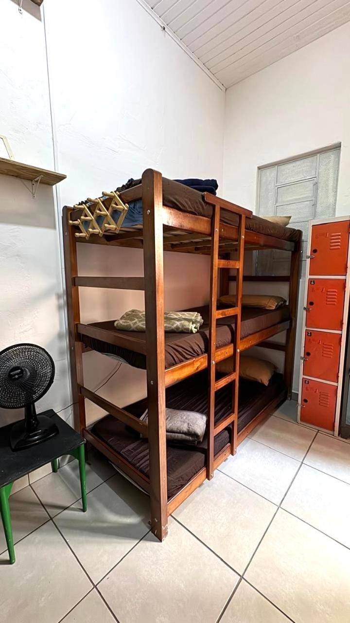 Pinheiros Hostel & Food サンパウロ エクステリア 写真