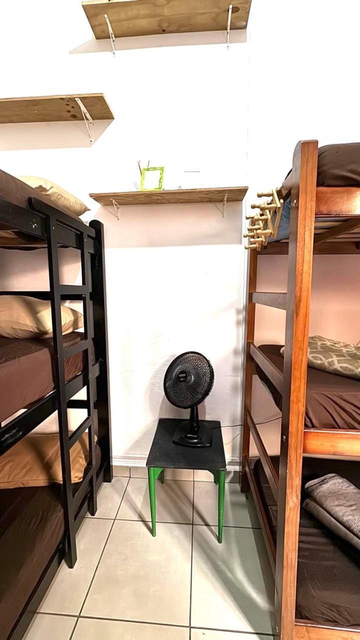 Pinheiros Hostel & Food サンパウロ エクステリア 写真